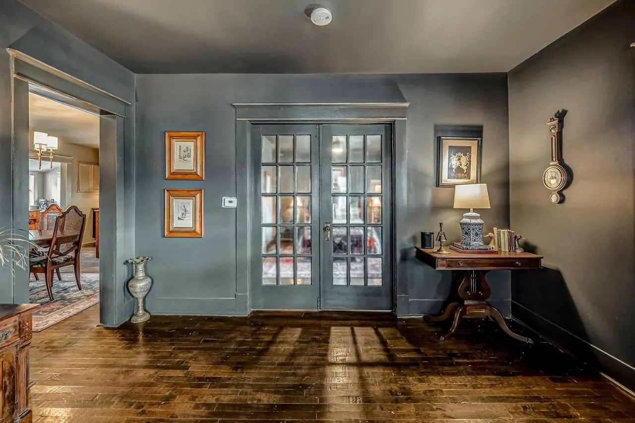 Historic Cleveland Park Cottage Nashville United States