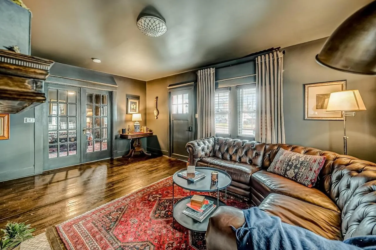 Historic Cleveland Park Cottage Nashville Holiday home